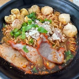 ป๊อกป๊อก#ก๋วยเตี๋ยวหลัง มช.(หมี่ไก่เทอริยากิ) หลัง มช.