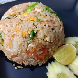 ข้าวผัดไก่