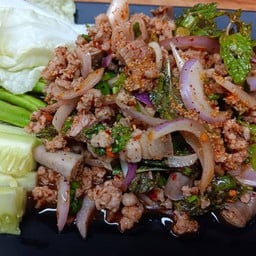 ลาบอีสาน