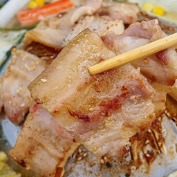 ชุดหมูสุดคุ้ม