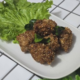 ลาบทอด