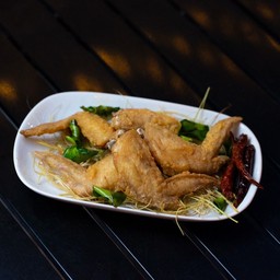 ปีกไก่ทอด