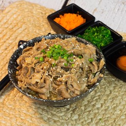 H1. ข้าวหน้าเนื้อออส ซอสเทอริ  ยากิ โกเบ