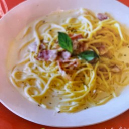 สปาเกตตีคาโบนาร่า