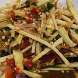 ตำมะม่วงปูปลา