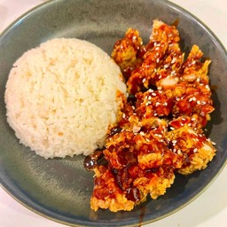 ชิกเก้นอิส🐔(ข้าวไก่กรอบราดซอส)