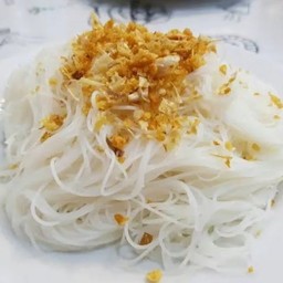 เส้นหมี่ลวก
