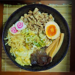 มิโซะราเมง+ไข่ดองโชยุ+หมูสับ Miso Ramen+Pickled eeg+Minced pork