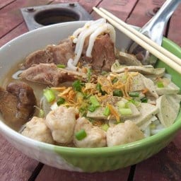 ข้าวเปียกเส้นเวียดนาม (ก๋วยจั๊บญวนเส้นสด) สาขาชัยภูมิ
