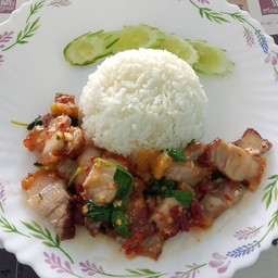 ข้าวกะเพราหมูกรอบ