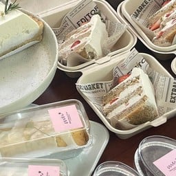 Mhoh Baking House (เม๋าะ) - เค้กโฮมเมด ชา กาแฟ