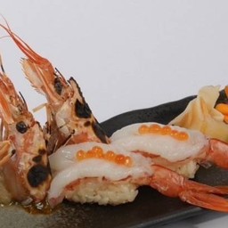 ข้าวปั้นกุ้งหวาน