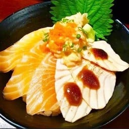 แซลมอนสามฤดู