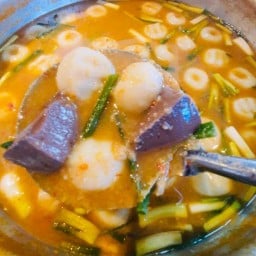 ขนมจีนโคตรผัก (ล้านฅนกินเส้น) (หน้าร้านฮาเฮหมูกะทะบุฟเฟ่ต์)
