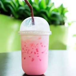 นมชมพู สุดคิวว์