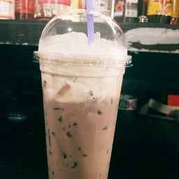 จิ๊บจิ๊บอาหารตามสั่งและเครื่องดื่ม