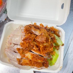 ข้าวมันไก่ต้ม+ทอดพิเศษ