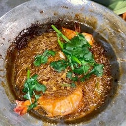 กุ้งอบวุ้นเส้น