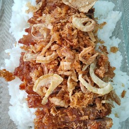 ข้าวหมูสามชั้น (พิเศษ)