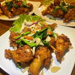 ปีกไก่ทอด