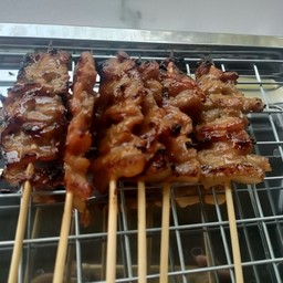 หมูปิ้ง by ควีน