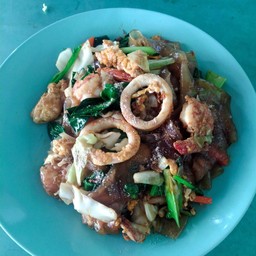 ผัดซี้อิ้วทะเล