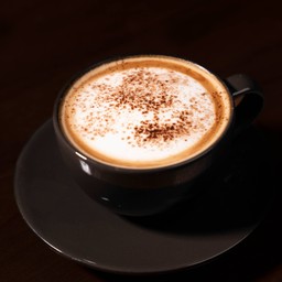 ลาเต้ร้อน