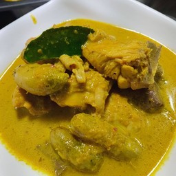 เเกงกะทิไก่+มันขี้หนู