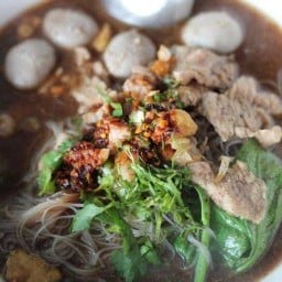 ก๋วยเตี๋ยว เนื้อ 🐂 & หมู 🐖