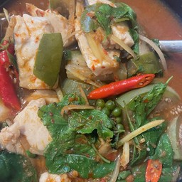 แกงป่าปลาอินทรีย์ 鯖魚叢林咖哩
