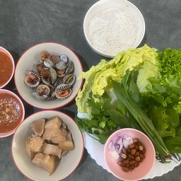 เมี่ยงผสมหอยแครง + หมูสามชั้น