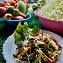สาระแน ตำ ละ ยำ ข้างเซเว่นบ้านนาเก่า