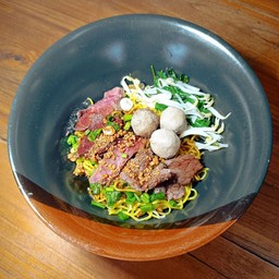 ก๋วยเตี๋ยวเนื้อ-แห้ง