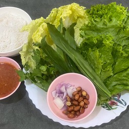 ชุดผักเมี่ยง