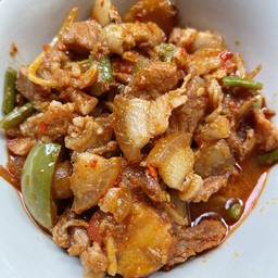 ผัดเผ็ดหมูป่า