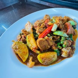 ผัดเผ็ดหมู