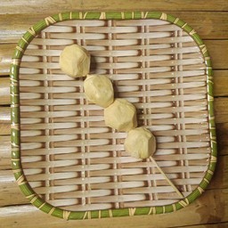 ลูกชิ้นเต้าหู้หมู