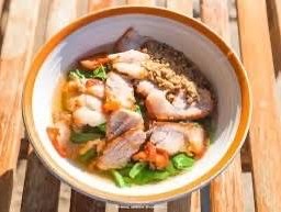 บะหมี่หมูแดง