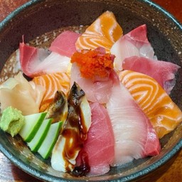 091 ข้าวหน้าปลาดิบรวม KAISEN DON