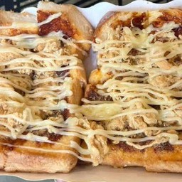 ปังปิ้งพริกเผาหมูหยอง