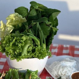 ชุดตะกร้าผัก+ขนมจีน