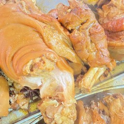 ข้าวขาหมูราชประชาเจ้าเก่า