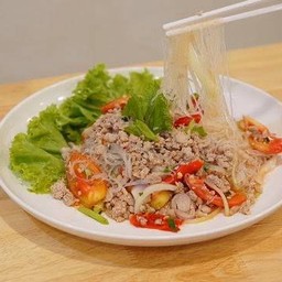 ยำวุ้นเส้น