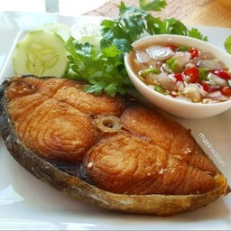 ปลาอินทรีย์ ทอดน้ำปลา 1 ชิ้น