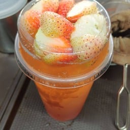 ชามะนาวสตอเบอรี่สด