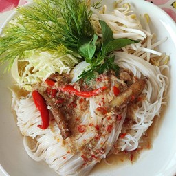 ขนมจีนน้ำยากะทิ