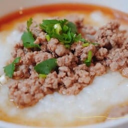 โจ๊กหมูสับล้วน