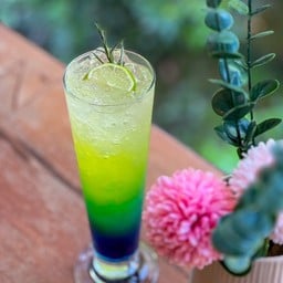 Sodzen ก๋วยเตี๋ยวเรือ x Common'day Cafe - ถนนร่วมจิตต์ถวาย