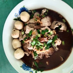 เกาเหลาหมูน้ำคก,น้ำใส