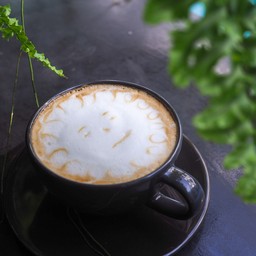 ลาเต้ ร้อน (Hot Latte)